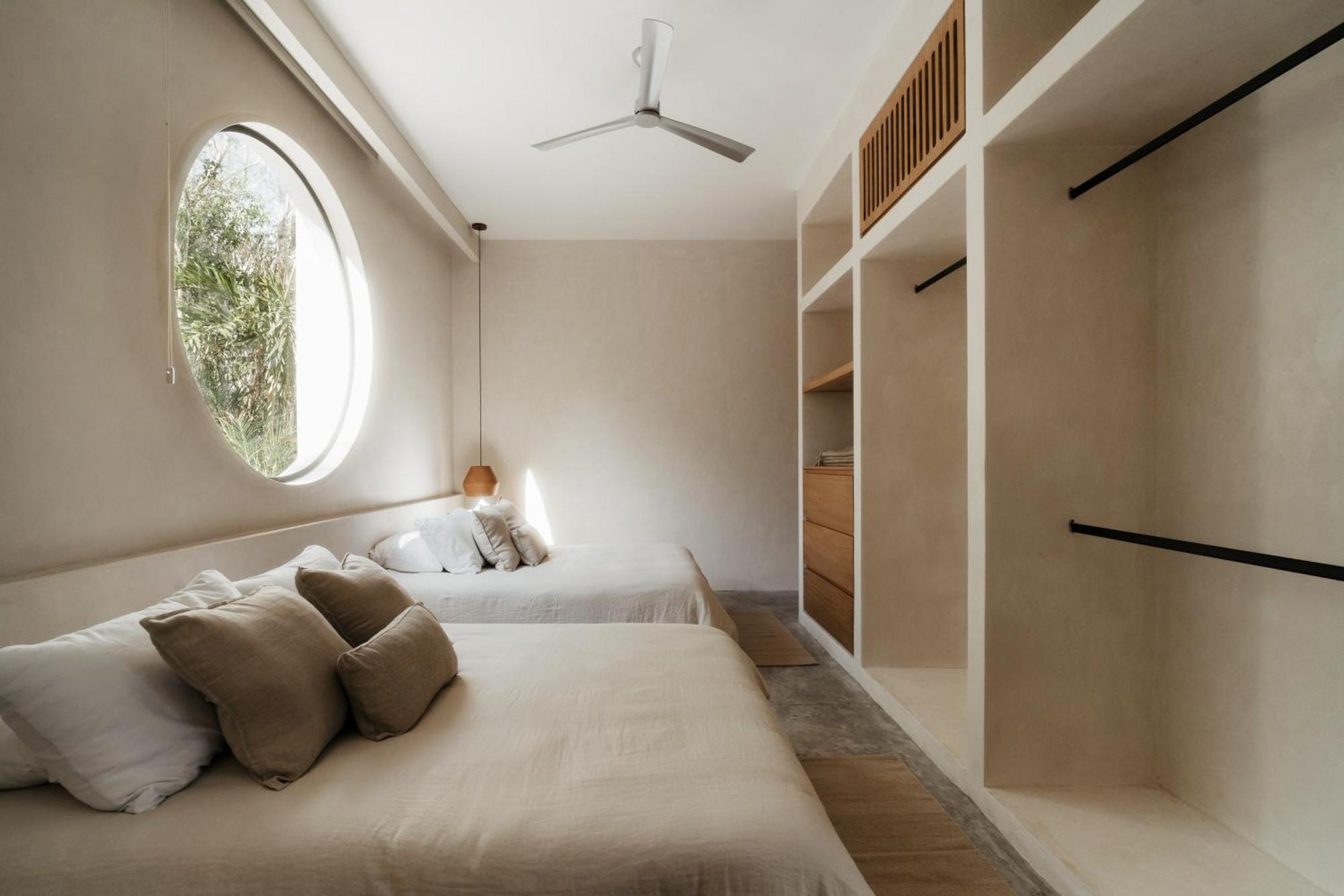 Villa Lev - Celebrated Architectural Designer Villa 툴룸 외부 사진