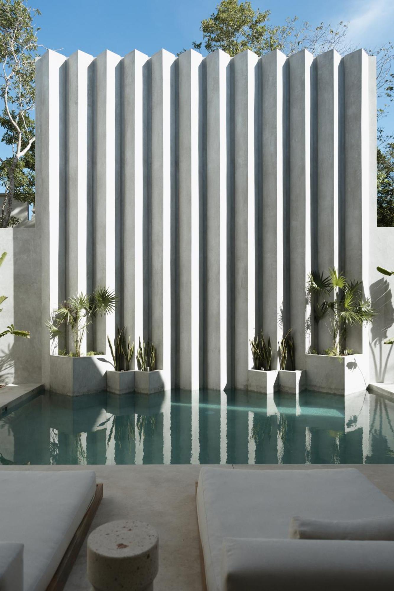Villa Lev - Celebrated Architectural Designer Villa 툴룸 외부 사진